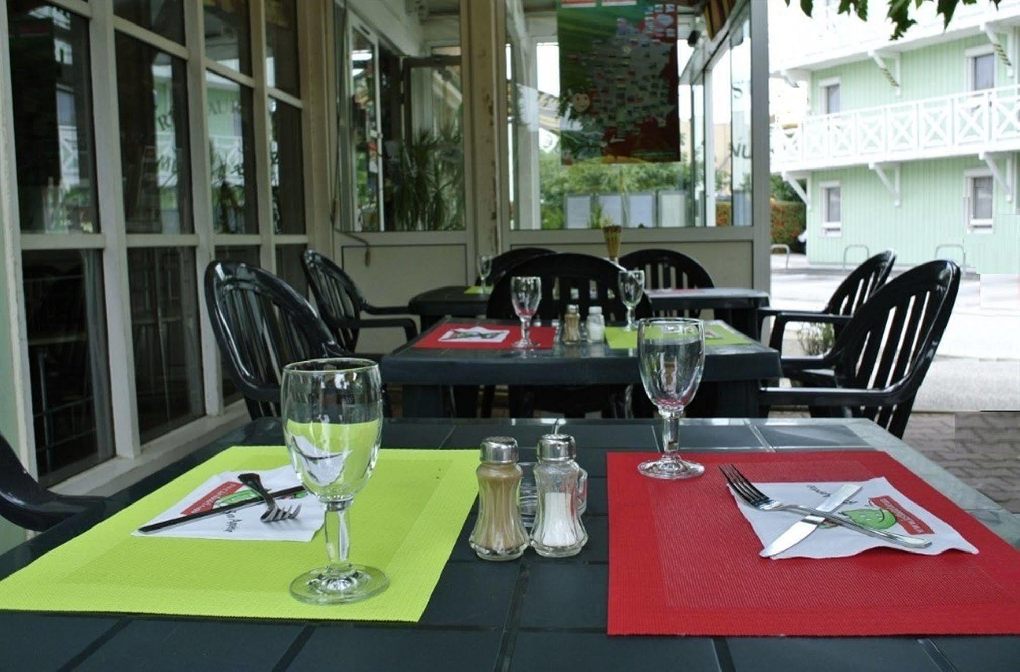 Fasthotel Perpignan Exterior photo